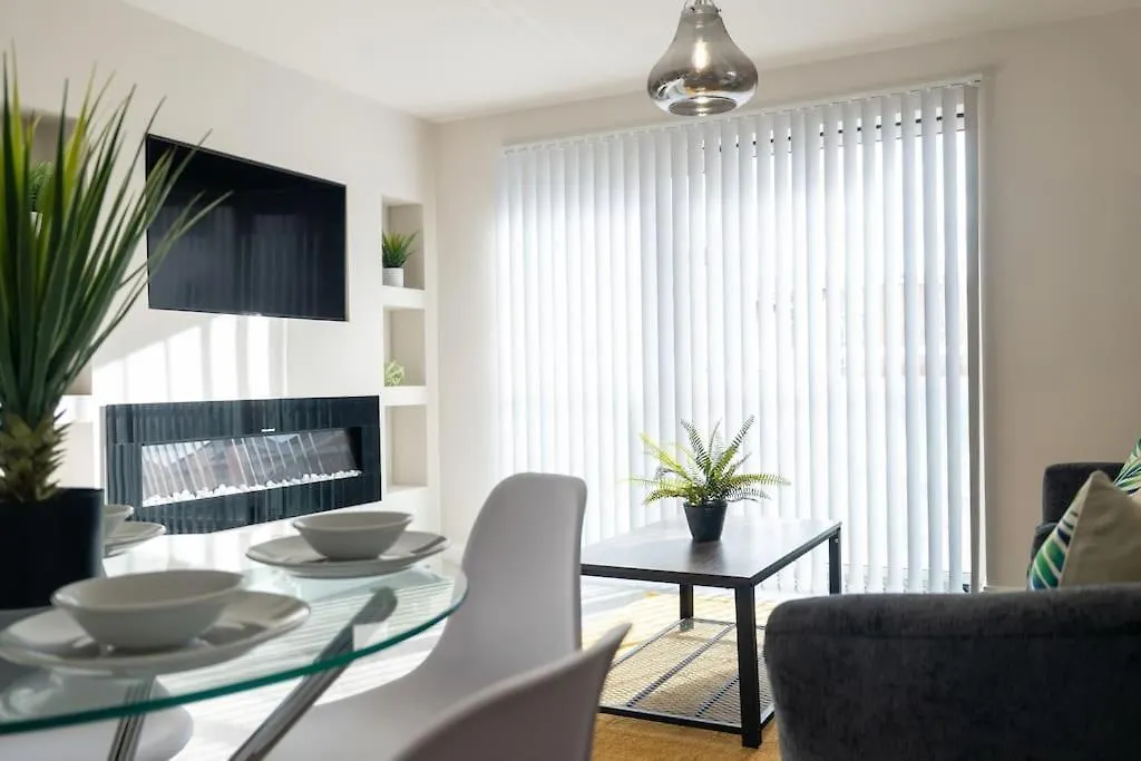 Century Central, Cardiff Bay, Modern Chic 2Br, Free Parking