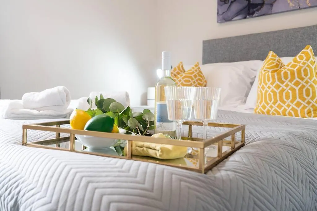 Century Central, Cardiff Bay, Modern Chic 2Br, Free Parking