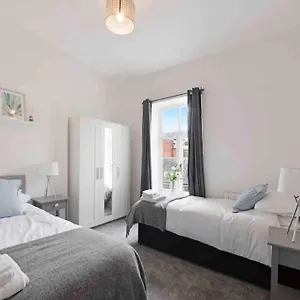stunning-flat-in-bishops-stortford-centre.cambridgehotelsuk.com/