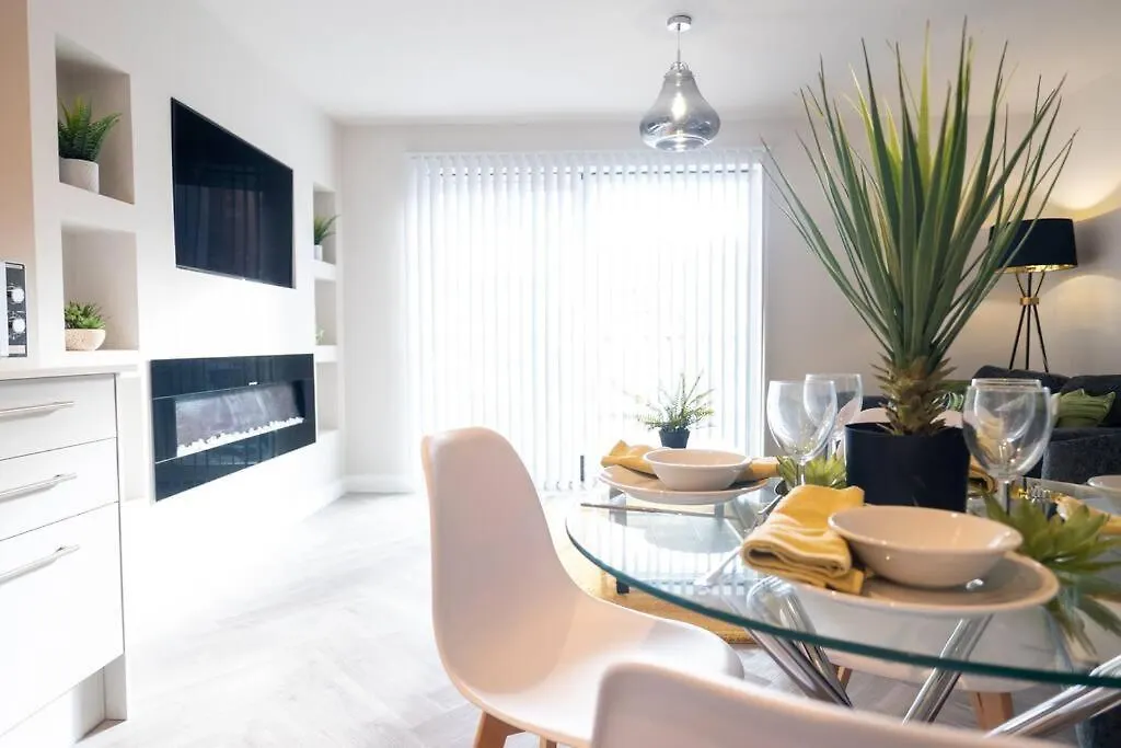 Century Central, Cardiff Bay, Modern Chic 2Br, Free Parking United Kingdom